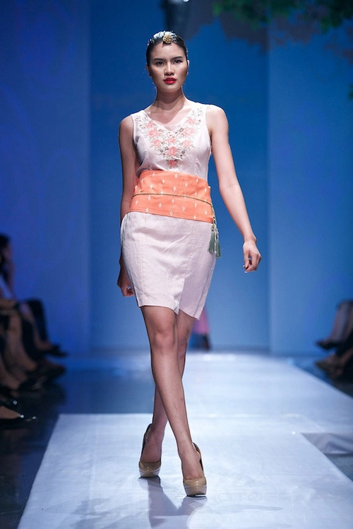 Lê thi phương hêt thơi vai u thit băp - 14