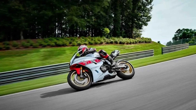 Lộ tin yamaha r7 2026 khi chiếc sportbike hạng trung vẫn giữ được linh hồn analog giữa thời đại số - 4