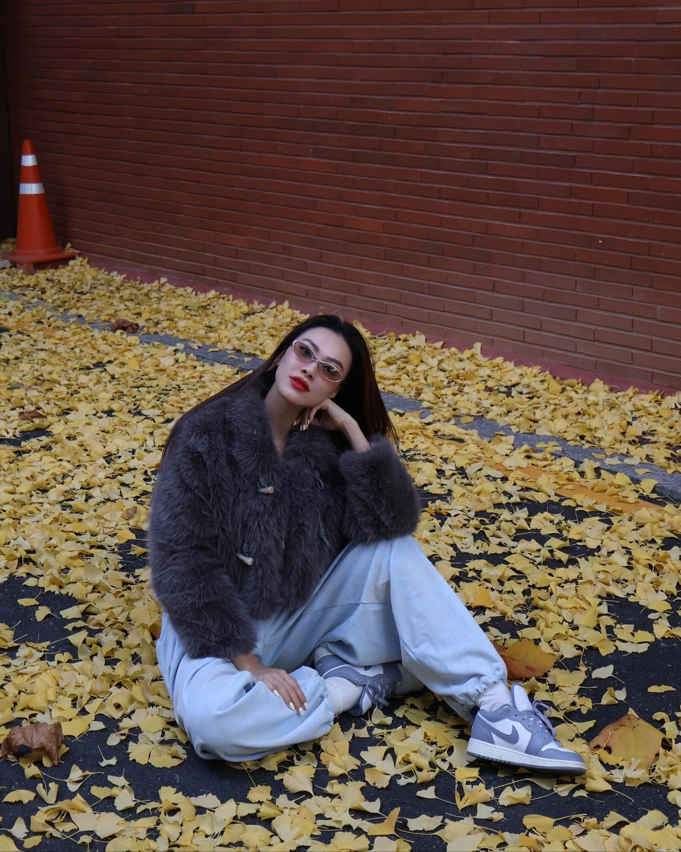 Mặc áo khoác lông vừa sang vừa trẻ như mỹ nhân việt chị em hóa thành quý cô giàu ngầm - 5