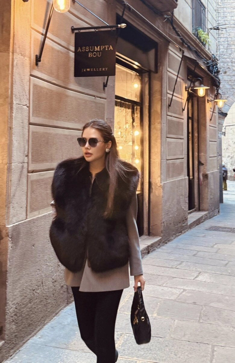 Mặc áo khoác lông vừa sang vừa trẻ như mỹ nhân việt chị em hóa thành quý cô giàu ngầm - 8