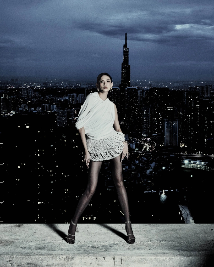 Minh tú võ hoàng yến mặc hở đọ body - 3