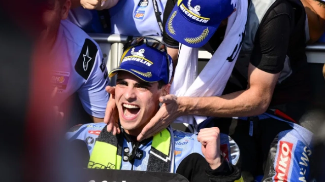 Motogp indonesia gp fermin aldeguer thống trị khi marc marquez gặp tai nạn - 7