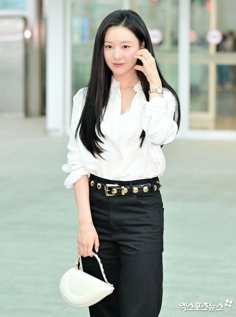 Mỹ nhân u35 mỗi lần xuất hiện là gây bão outfit đơn giản nhưng hội chị em phát cuồng vì quá sang - 7