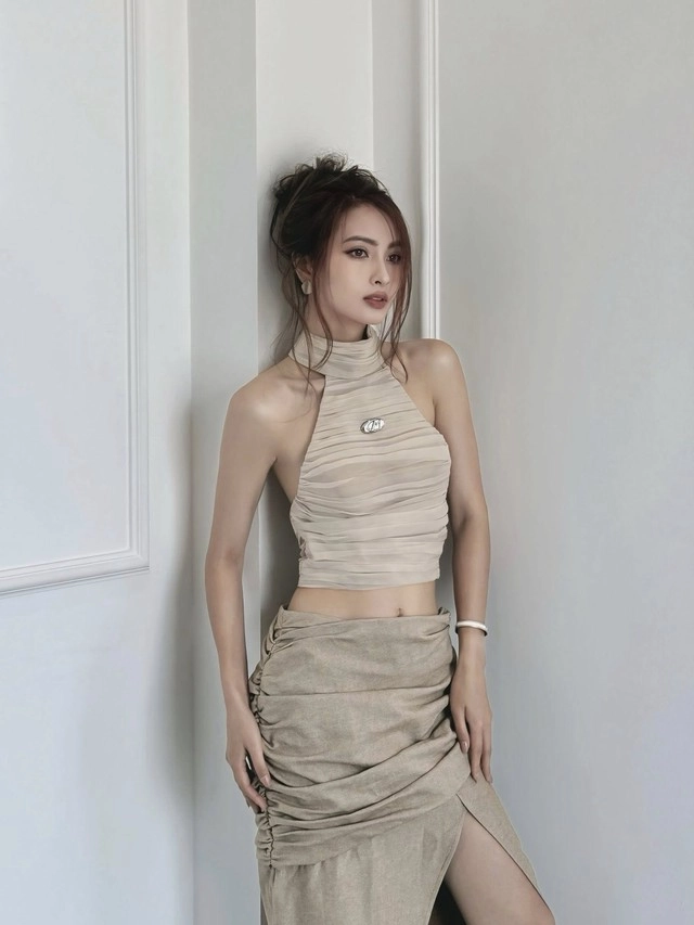 Nữ mc vtv quê phú thọ vừa nhận lời cầu hôn của danh thủ đức huy có gu thời trang đời thực ra sao - 9