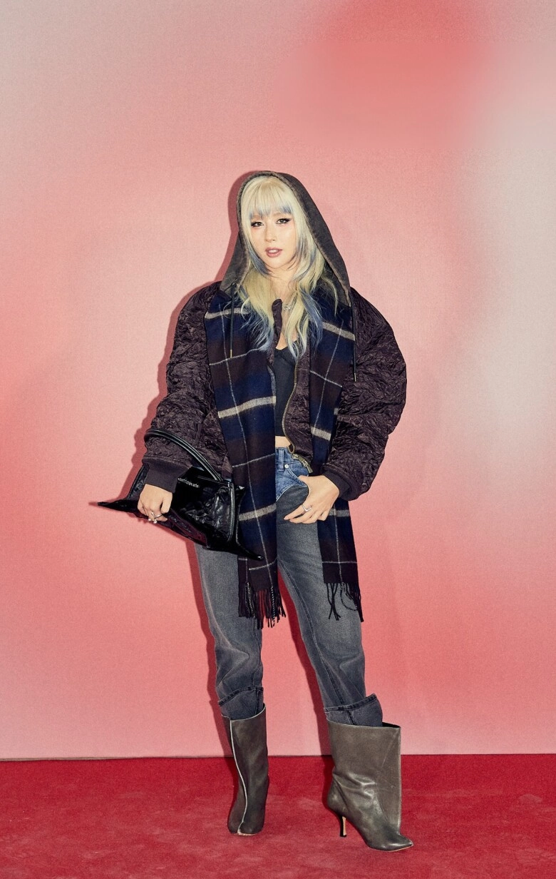 Quỳnh anh shyncá tính cùng wean gặp gỡ dàn sao quốc tế tại hàn quốc - 2