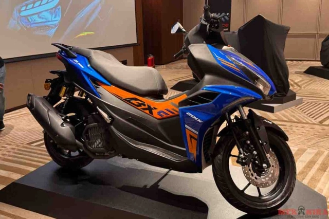 Ra mắt keeway bx200i có giao diện hao hao nvx 155 - sở hữu nhiều trang bị xịn với bình xăng 11 lít - 4