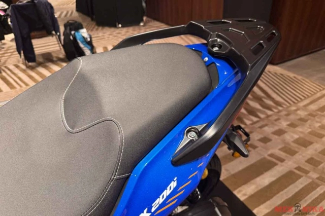 Ra mắt keeway bx200i có giao diện hao hao nvx 155 - sở hữu nhiều trang bị xịn với bình xăng 11 lít - 11