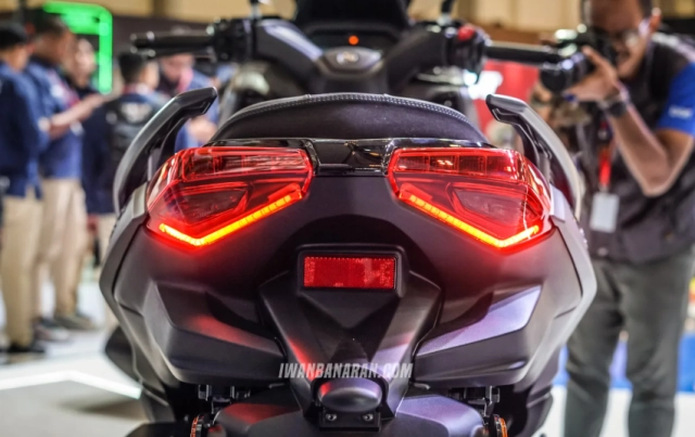 Ra mắt yamaha xmax connected techmax 2026 khi sự sang trọng và công nghệ cùng hội tụ - 5