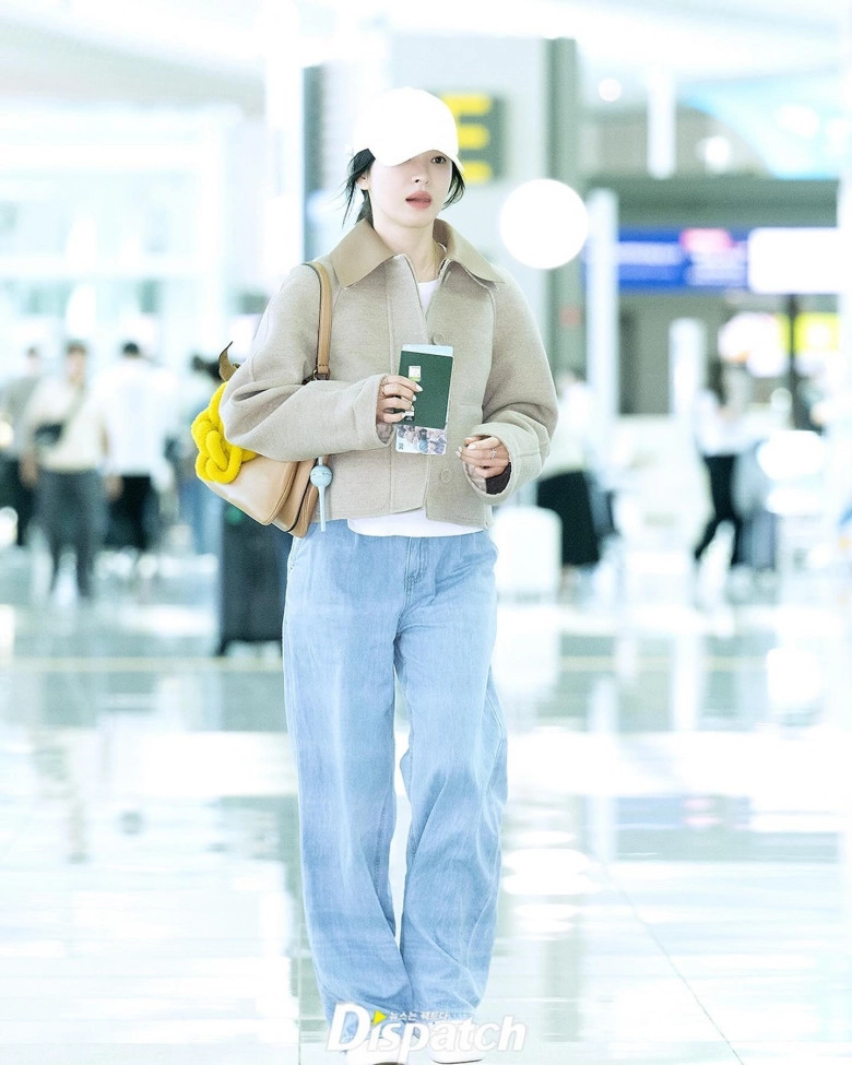 Song hye kyo cao chưa đến 1m7 nhưng diện quần jeans kiểu nào cũng đẹp nhìn cách phối đơn giản nhưng cực kỳ tôn dáng - 6