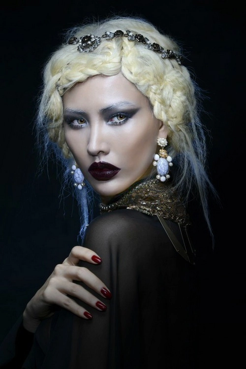 Thanh hoài đẹp ma mị như với tóc bạch kim - 2