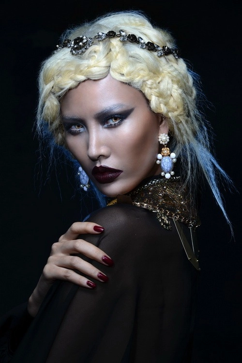 Thanh hoài đẹp ma mị như với tóc bạch kim - 7