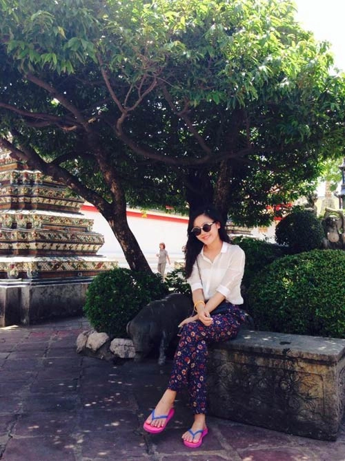 Thời trang thường ngày tươi trẻ của văn mai hương - 16