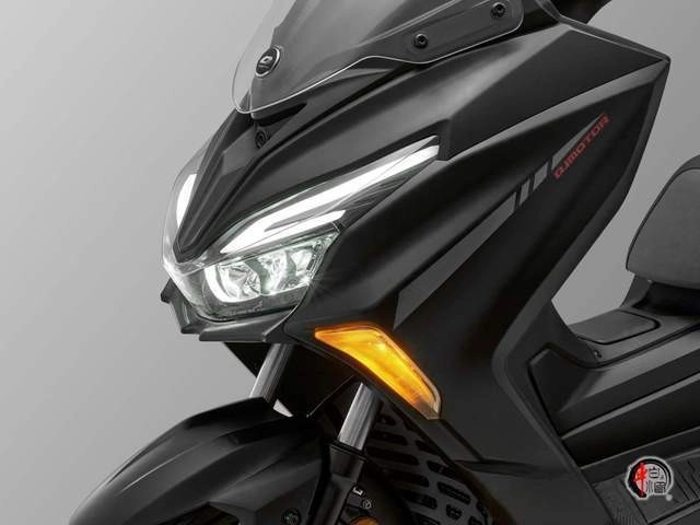 Tìm hiểu hong 250 breaker - mẫu xe ga 250cc vừa ra mắt có giá bán rẻ hơn cả air blade 160 - 1