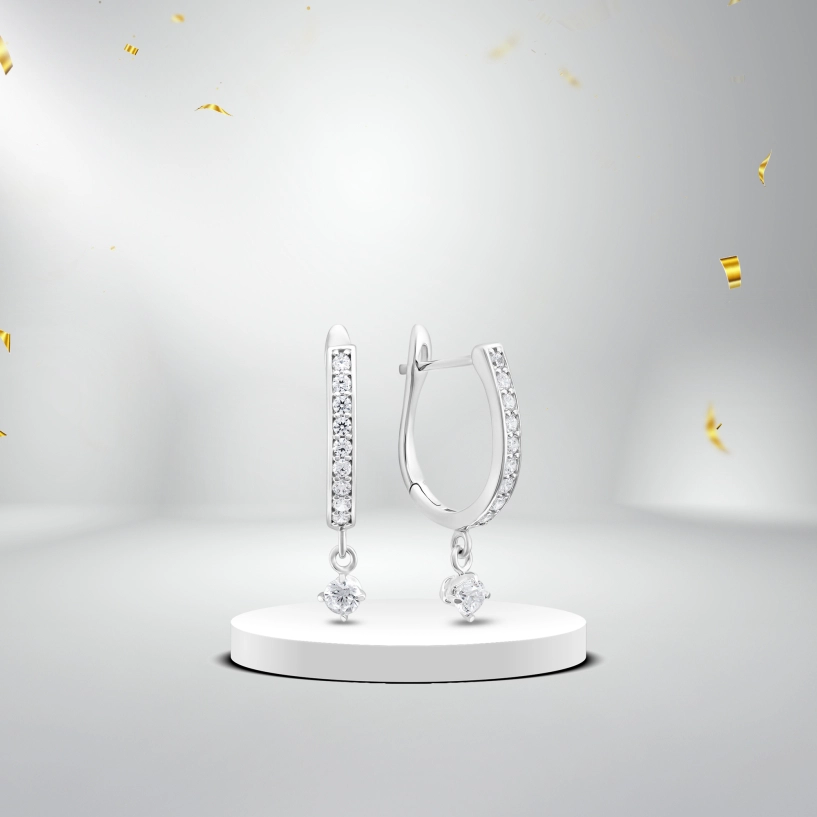 Tỏa sáng cùng xu hướng đính đá 3 mẫu bông tai không thể bỏ lỡ - 2