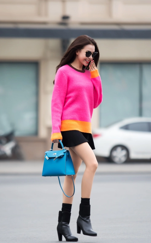 Trà ngọc hằng rực rỡ xuống phố mùa đông hà nội - 10