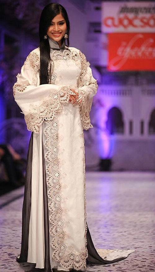 Trương thị may hút hồn với suối tóc huyền - 1