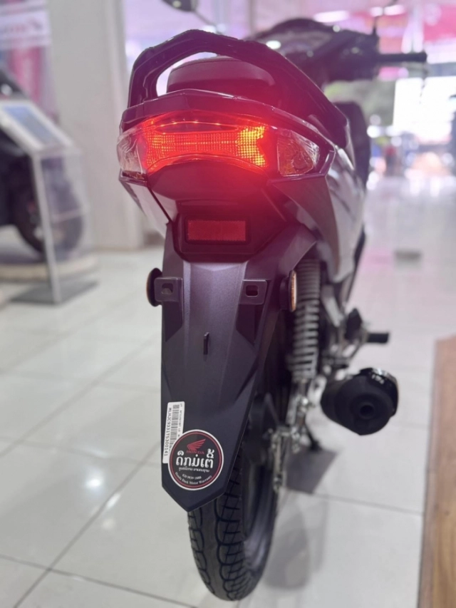 Wave 125 2026 thế hệ mới vừa ra mắt ở lào có giá bán ngang ngửa sh125i ở nước ta - 4