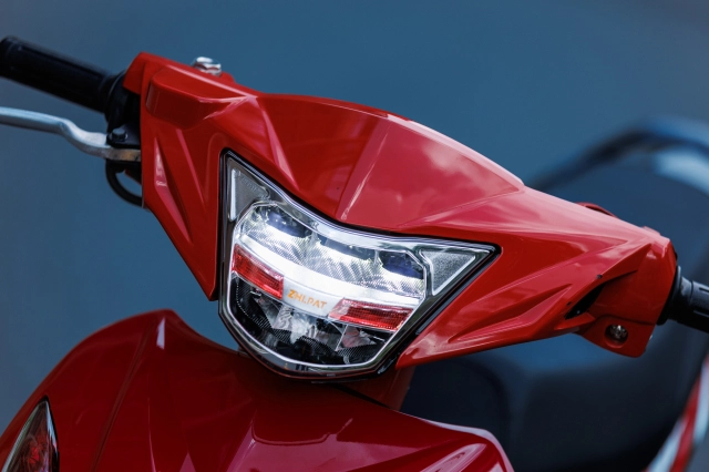 Zhipat ra mắt bộ đôi đèn led 135gp sportline và đèn hậu crypton x135 tại motogp malaysia 2025 - 7