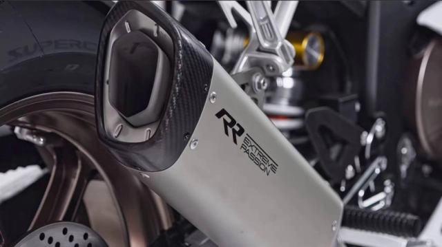 Zxmoto 820rr dám khẳng định tốc độ 300 kmh với 150 mã lực và trọng lượng 175 kg - 9