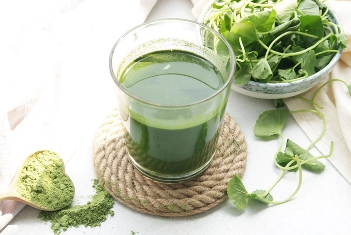 5 loại nước rẻ xịn là collagen tự nhiên giúp da chị em căng bóng mịn màng như em bé - 7