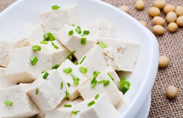 6 thực phẩm rẻ bèo là kem dưỡng ẩm tự nhiên bán đầy chợ việt ăn đều da sạch mụn sáng mịn như em bé - 8