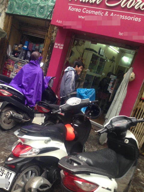 8-3 phái nữ hà nội đội mưa mua mỹ phẩm - 1