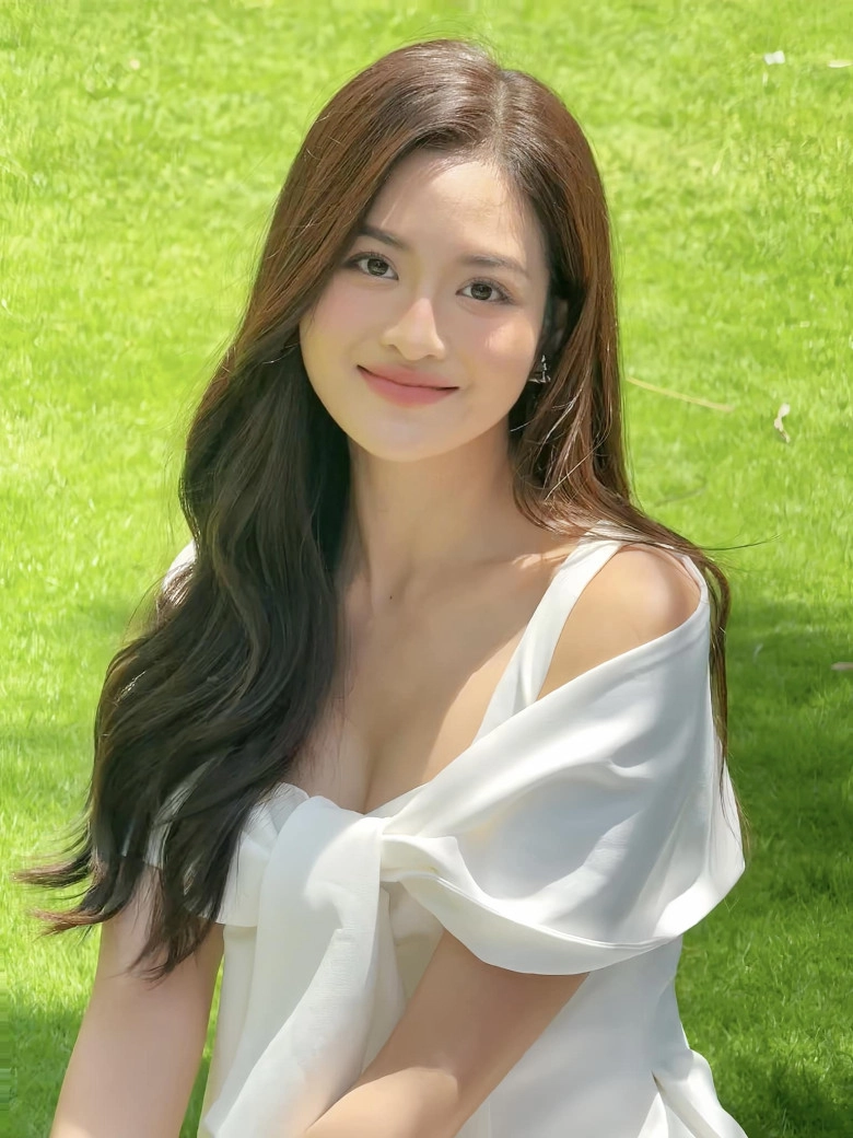 bạn gái mạnh trường hiếm hoi khoe nhan sắc mẹ ruột trẻ đẹp như chị em sinh đôi khiến con gái cũng phải xách dép - 7