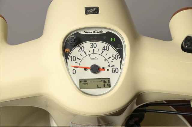 Bộ ba super cub 110 lite pro lite và cross cub 110 lite ra mắt - vẫn dáng huyền thoại nhưng rẻ hơn - 12