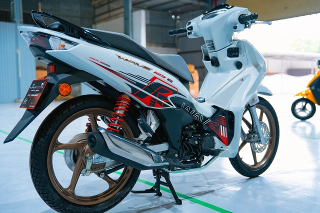 Cận cảnh chi tiết honda wave 125 r special edition profender vừa được nhập về nước ta - 28