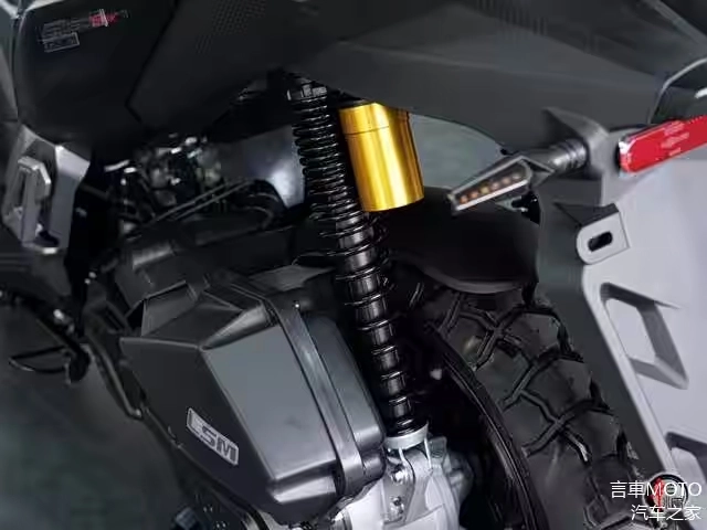 Cận cảnh đối thủ mới của honda adv 160 từ cfmoto - cái gì cũng có kể cả giá rẻ - 9