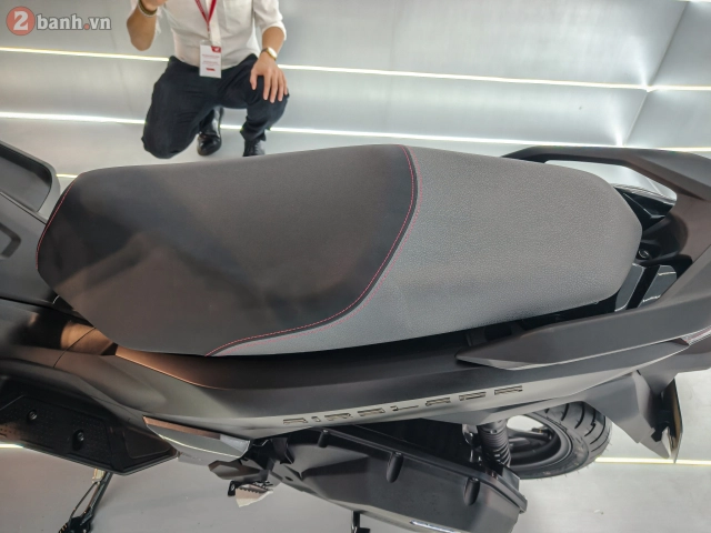 Cận cảnh honda air blade 2026 vừa ra mắt thị trường việt nam với mức giá hấp dẫn - 23