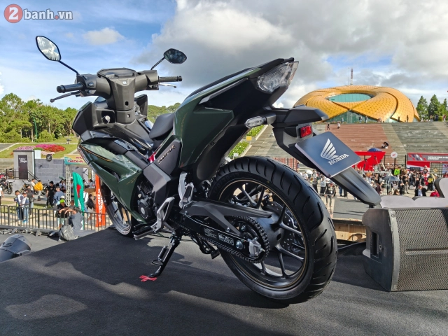 Cận cảnh honda winner r vừa ra mắt thị trường việt nam với kiểu dáng hoàn toàn mới - 4