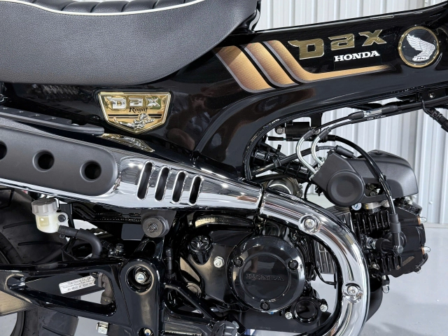Cận cảnh phiên bản đặc biệt honda dax royal vừa cập bến thị trường việt nam với số lượng cực ít - 1