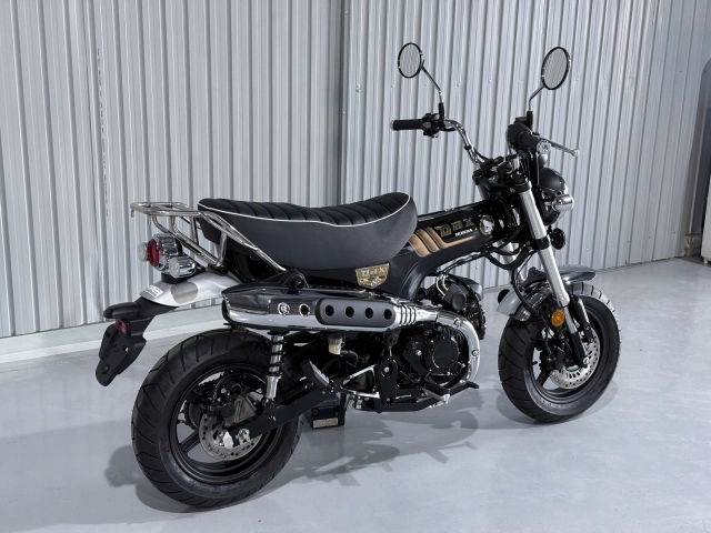 Cận cảnh phiên bản đặc biệt honda dax royal vừa cập bến thị trường việt nam với số lượng cực ít - 4