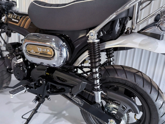 Cận cảnh phiên bản đặc biệt honda dax royal vừa cập bến thị trường việt nam với số lượng cực ít - 27