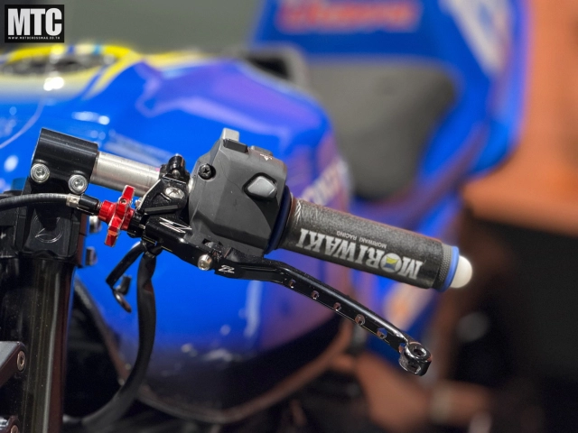 Cb1000f moriwaki khi chất cafe racer hòa cùng dna xe đua - 5