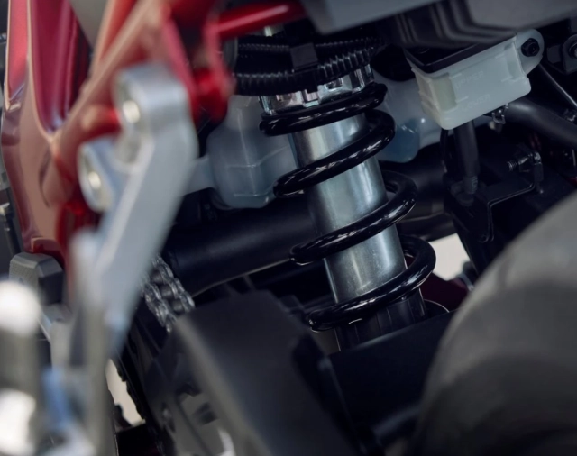 Cb750 hornet 2026 - khi honda quyết định chơi lớn - 12