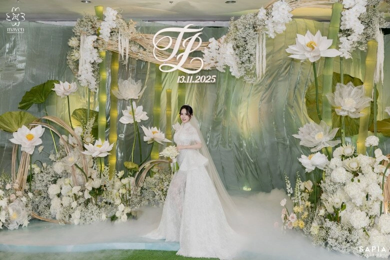 Chị gái hương liên có vẻ đẹp một 9 một 10 với em gái nhìn sang mẹ ruột mới thấy gia đình toàn cực phẩm nhan sắc - 1