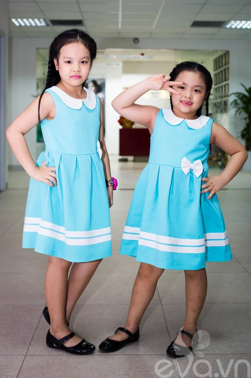 Con gái thúy hằng thúy hạnh tự tin trên sàn catwalk - 2