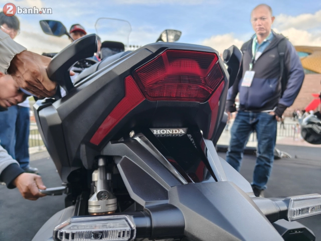 Cuối cùng honda adv350 đã chính thức ra mắt tại việt nam với giá bán vô cùng hợp lý - 24