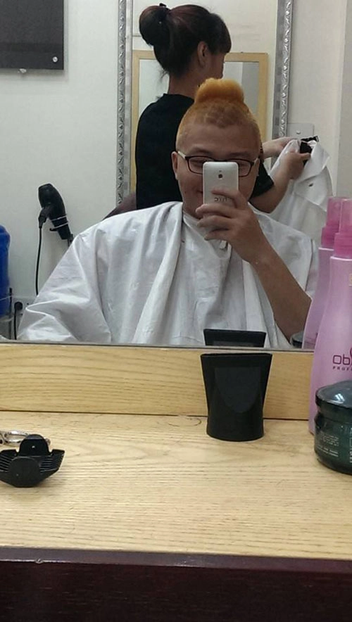 đắng lòng chàng trai việt phải cắt tóc hình quả dứa vì trót dại - 4