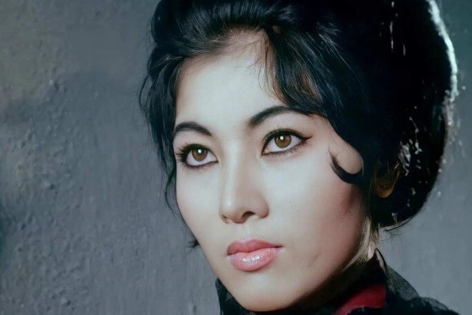 Điều ít biết về tuyệt sắc giai nhân việt trăm năm có một đẹp như nữ hoàng nhưng kết cục bị ám sát ở tuổi 36 - 4