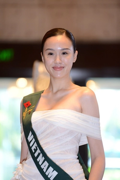 Đọ sắc 3 á hậu miss earth 2025 - 7