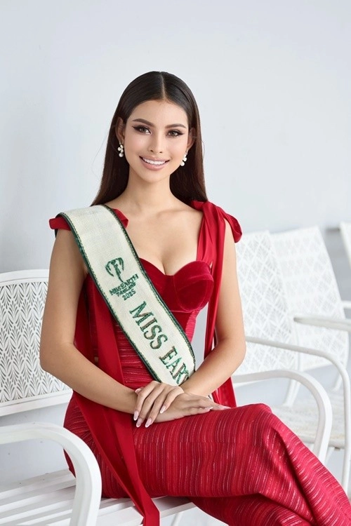 Đọ sắc 3 á hậu miss earth 2025 - 9