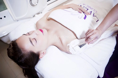 Hà hồ kể chuyện lần đầu đi tắm trắng - 4