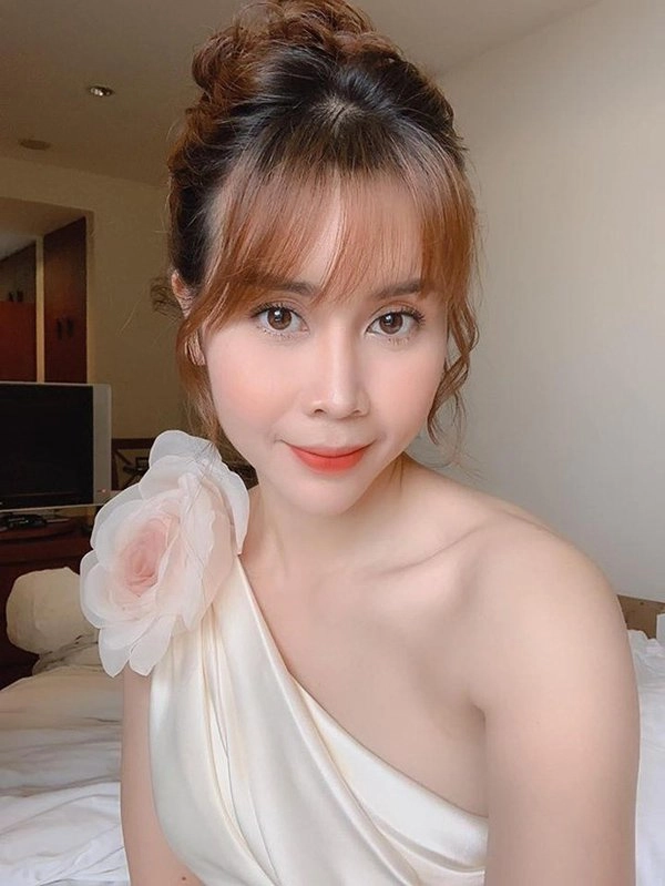 Hành trình lột xác vịt hoá thiên nga của lưu hương giang sau 15 năm hoạt động showbiz - 7