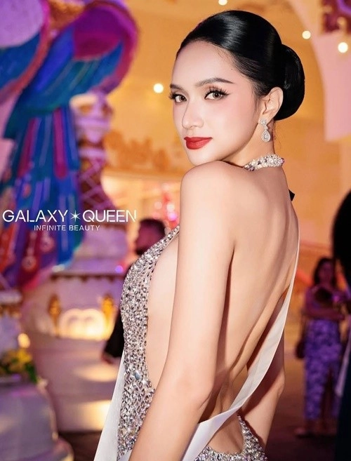 Hình ảnh hương giang ở miss universe 2025 gây chú ý - 1