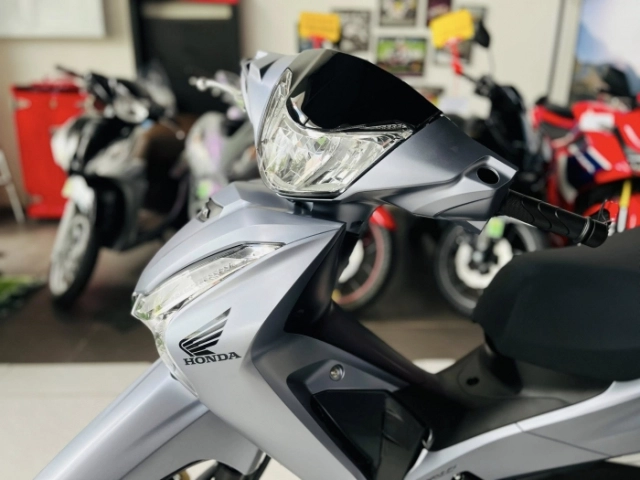 Hình ảnh thực tế các màu mới của honda future 125 2026 vừa về các đại lý ở nước ta - 7