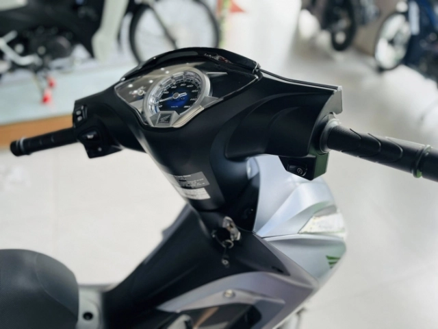 Hình ảnh thực tế các màu mới của honda future 125 2026 vừa về các đại lý ở nước ta - 9