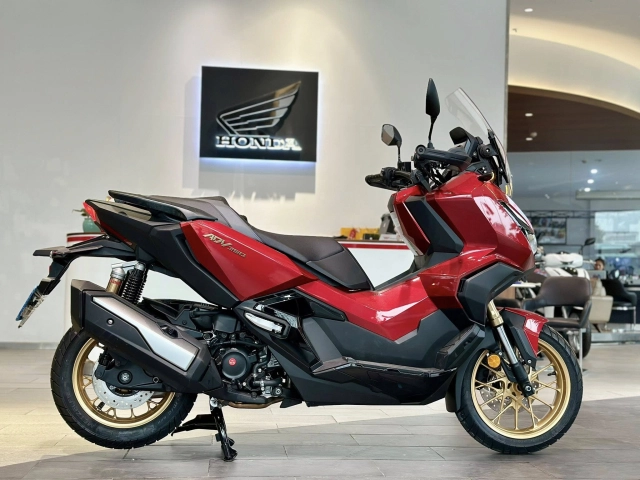 Hình ảnh thực tế của honda adv350 vừa về các đại lý trong nước - sớm hơn một tuần so với công bố - 1